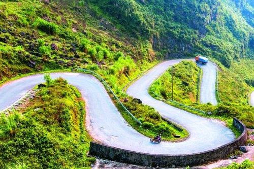 Kỹ năng sống còn dành cho tài xế đi trên đường đèo dốc