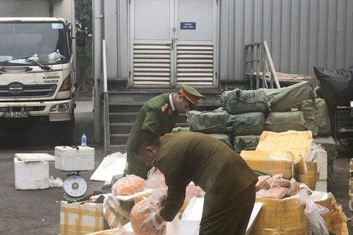 Siêu thị Mega Market khẳng định không liên quan đến 2 container hàng đông lạnh không rõ nguồn gốc