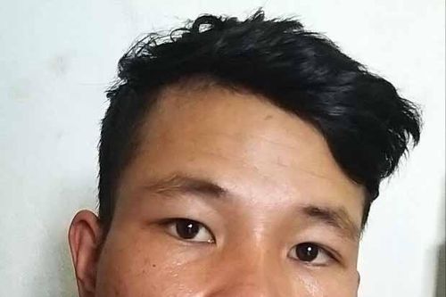 Tạm giữ 2 đối tượng tàng trữ trái phép chất ma túy
