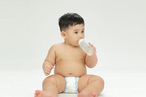 Tã bỉm và những lý do khiến da bé yêu dễ kích ứng