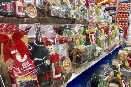 Chặn biến tướng quà Tết