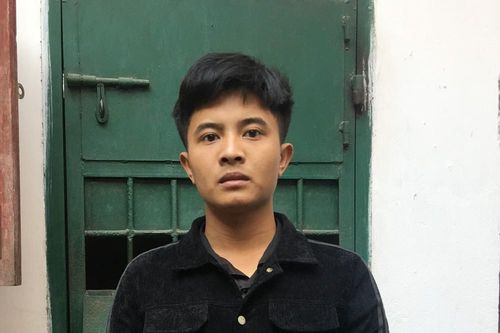 Đến trụ sở Công an đầu thú vì mua bán trái phép pháo nổ