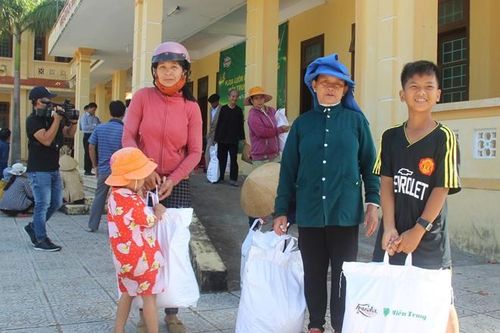 Mang Xuân yêu thương đến với người nghèo các tỉnh Bắc miền Trung