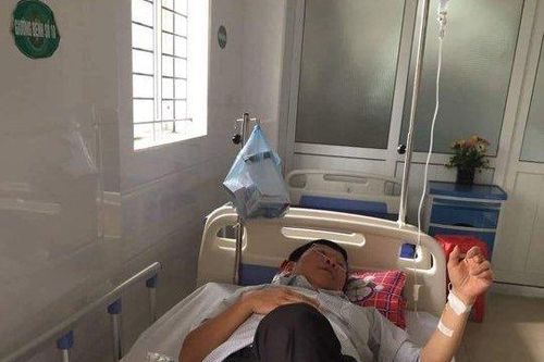 Điều tra vụ chủ nhà bị nhóm côn đồ xông vào đánh gục