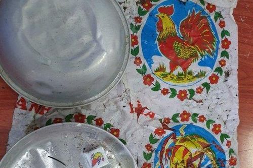 Đem tiền ra nghĩa địa đánh bạc, 4 đối tượng bất ngờ bị công an tóm gọn