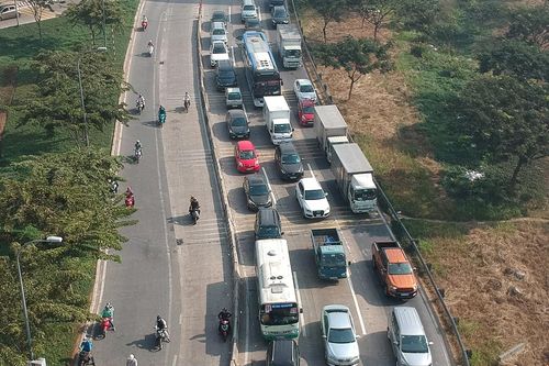 Xử lý kẹt xe đoạn cao tốc TPHCM - Long Thành