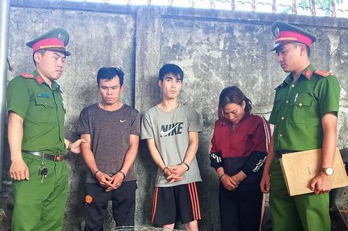 Băng nhóm trộm 14 tấn thịt chó trong một năm