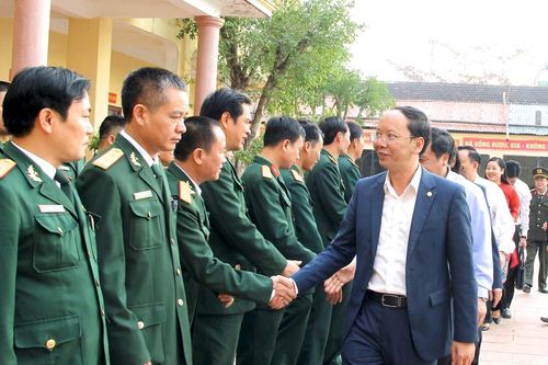 Chủ nhiệm Ủy ban Kiểm tra Tỉnh ủy thăm và chúc Tết tại huyện Yên Thành