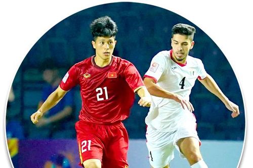 U.23 Việt Nam về nhà ăn Tết