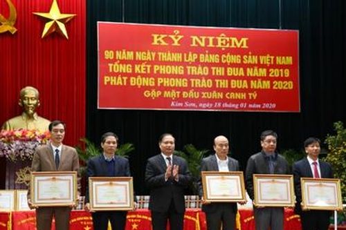 Kim Sơn kỷ niệm 90 năm thành lập Đảng và phát động phong trào thi đua yêu nước năm 2020