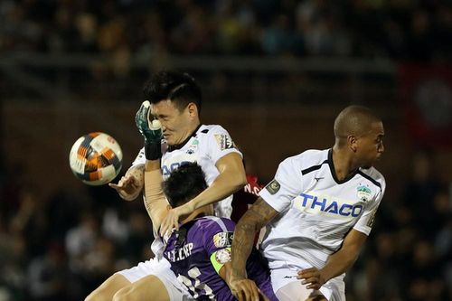 3 'ông lớn' V-League nghỉ Tết muộn nhất; Ronaldo rực sáng giúp Juventus bứt phá trước Inter