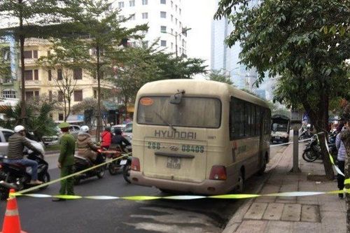 Điều tra nguyên nhân tài xế xe khách tử vong bất thường trên xe tại Hà Nội