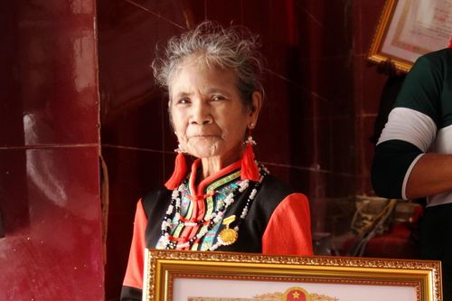 'Hạt giống đỏ' giữa núi rừng Bác Ái