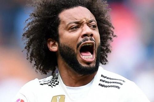 Marcelo sắp bắt kịp kỷ lục của Roberto Carlos