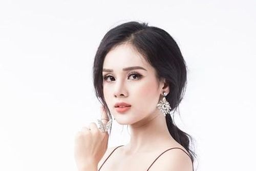 Á hoàng trang sức Huyền Trang bị tống tiền 100 triệu, lo sợ lộ clip 'nóng'
