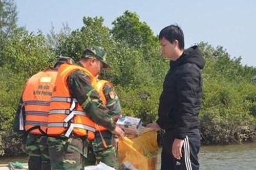 Người đàn ông mang gần 9.000 khẩu trang y tế 'xuất' lậu sang Trung Quốc