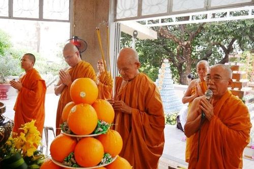 TP.HCM : Tịnh xá Trung Tâm khai đàn Pháp hội Dược Sư