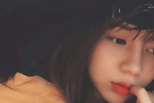 Mối tình ít người biết của thủ môn Văn Toản với bạn gái hơn tuổi