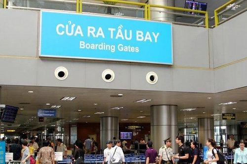 Ẩu đả ở Nội Bài vì tranh chỗ xếp hàng lên máy bay, 4 nữ hành khách bị từ chối bay