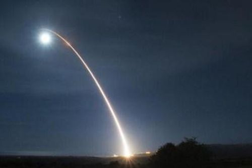 Mỹ phóng thử nghiệm thành công tên lửa đạn đạo Minuteman III