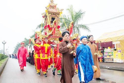 Những câu chuyện thú vị thời Trần