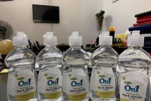 Tập đoàn Hóa chất tung ra thị trường nước rửa tay khô chống virus corona
