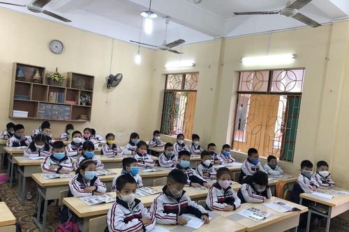 Địa phương không có dịch có thể cho học sinh đi học sau khử trùng