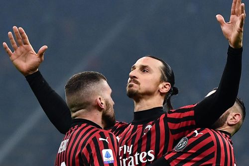 Lời tuyên chiến của Ibrahimovic với Ronaldo