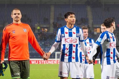 'Điểm yếu lớn nhất của Văn Hậu ở Hà Lan là khả năng giao tiếp'