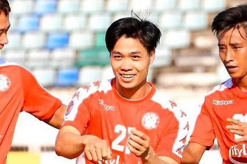 Công Phượng lý giải màn ăn mừng ở AFC Cup