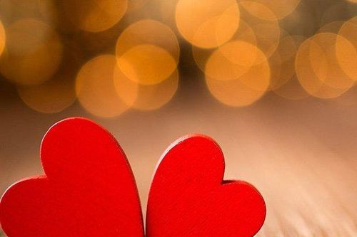 Không thể bỏ lỡ top 6 bài thơ tình lãng mạn, ngọt ngào nhất cho ngày lễ tình nhân Valentine