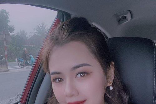 Vợ Quế Ngọc Hải đăng video đầy xúc động gửi lời yêu ngày Valentine