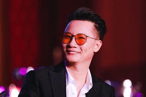 Hoàng Bách chia sẻ chuyện triệt sản vì thương vợ