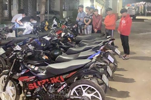 Tạm giữ hàng chục đối tượng đua xe, cổ vũ đua xe trái phép
