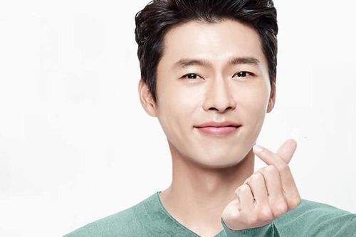 Bí quyết gì giúp 'nam thần' Hyun Bin luôn có làn da tươi trẻ ở tuổi 38
