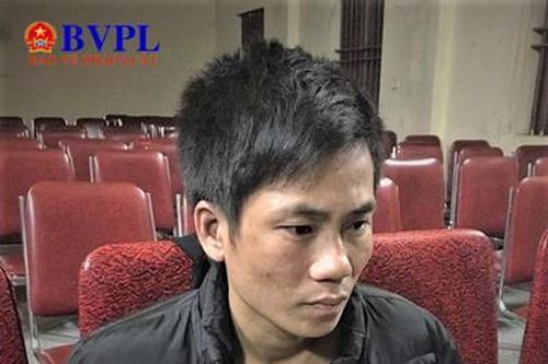 Giở trò đồi bại với người phụ nữ đáng tuổi cô mình rồi ra đầu thú