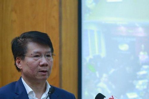 Thứ trưởng bộ Y tế: 'Đã có hiện tượng gom kháng sinh và các loại thuốc liên quan đến phòng chống dịch Covid-19'