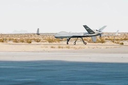 Mỹ phát triển công nghệ điều khiển bảo mật dành cho UAV