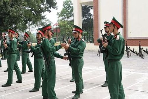 Trung đoàn 692 kiểm tra lần cuối công tác chuẩn bị huấn luyện chiến sĩ mới