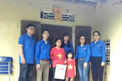 Đoàn thanh niên Báo Ninh Bình ra quân hưởng ứng Tháng Thanh niên