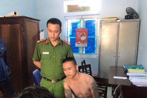 Nghi ngáo đá, nam thanh niên đấm học sinh lớp 1 ngất xỉu