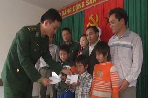 Sắc xanh biên phòng Hương Quang
