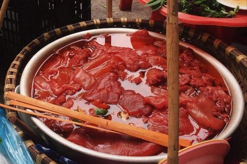 Ngày giao mùa tranh thủ thưởng thức sứa đỏ mềm mịn và trong veo như thạch