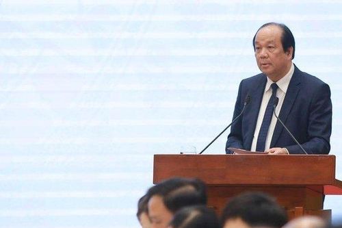 Chi 269 tỷ đồng tặng ấm chén cho người dân: Việc chi tiêu tiền thuế của dân phải trên tinh thần đúng luật