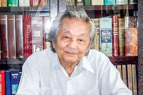 85 xuân vẫn... đọc sách, chơi hoa