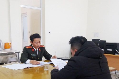 Xúc phạm cảnh sát giao thông trên facebook, nam thanh niên bị phạt 5 triệu đồng