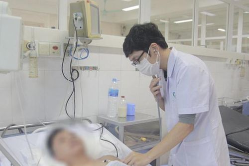 Nam thanh niên tê cứng toàn thân, suy hô hấp nặng vì ăn so biển