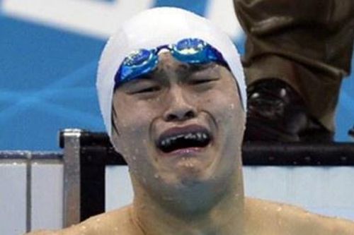 Sun Yang bị người hâm mộ nước nhà công kích