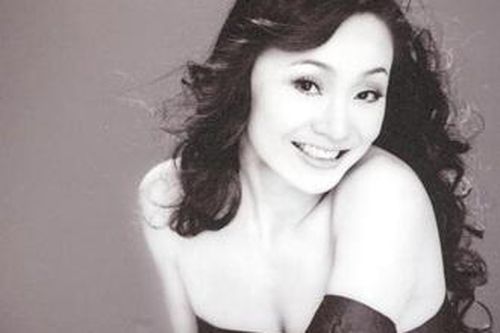 Giai nhân màn ảnh Việt trở lại sau sóng gió