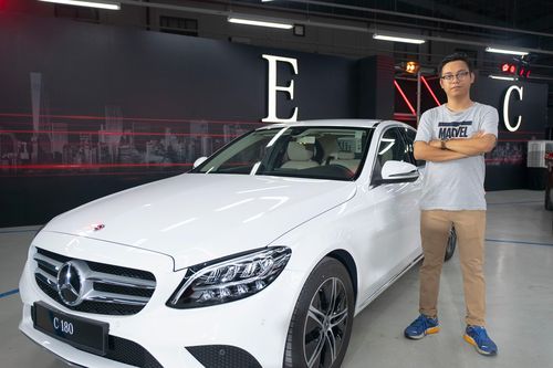Đánh giá nhanh Mercedes-Benz C 180 - kém sang hơn nhưng giá rẻ